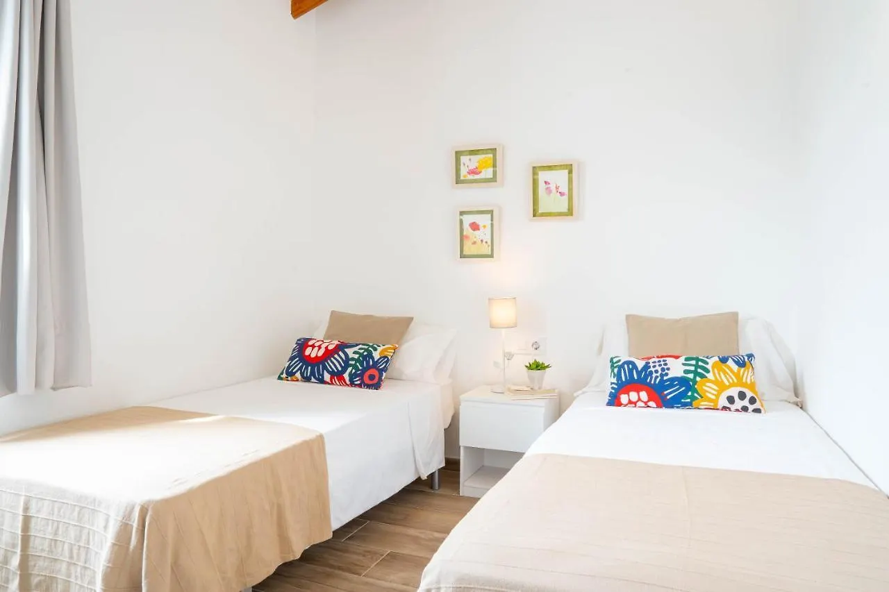 בית נופש קאלאן בוש Apartamento Calan Bosch, Ciutadella ספרד